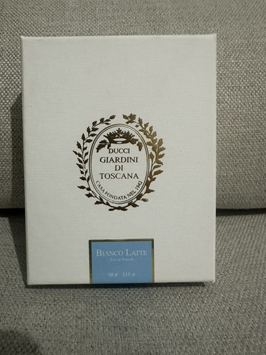 Bianco latte giardini - , di